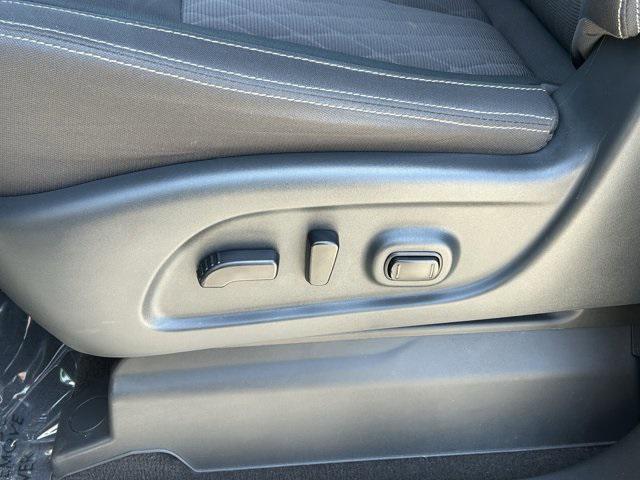 used 2023 Nissan Titan car, priced at $38,593