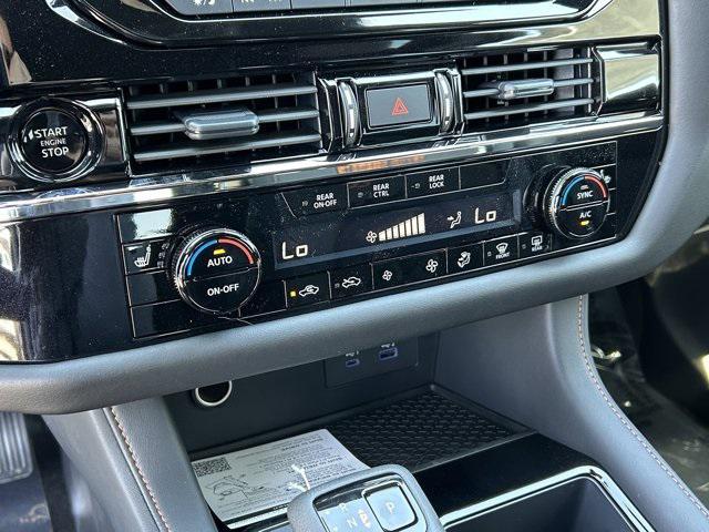 new 2025 Nissan Pathfinder car, priced at $43,398