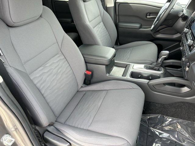 new 2025 Nissan Frontier car, priced at $35,440