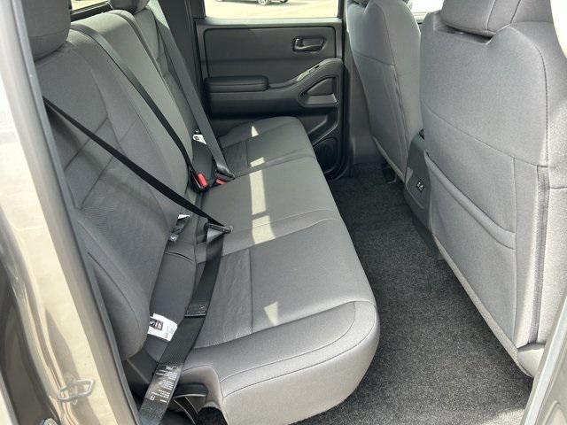 new 2025 Nissan Frontier car