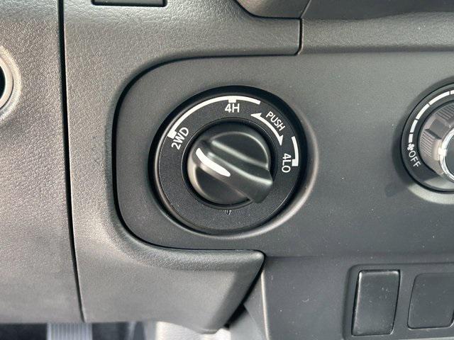 new 2025 Nissan Frontier car, priced at $35,440