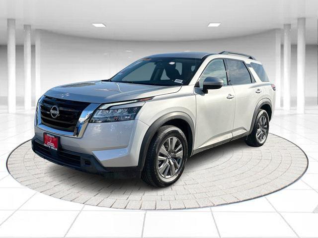 used 2022 Nissan Pathfinder car, priced at $25,498