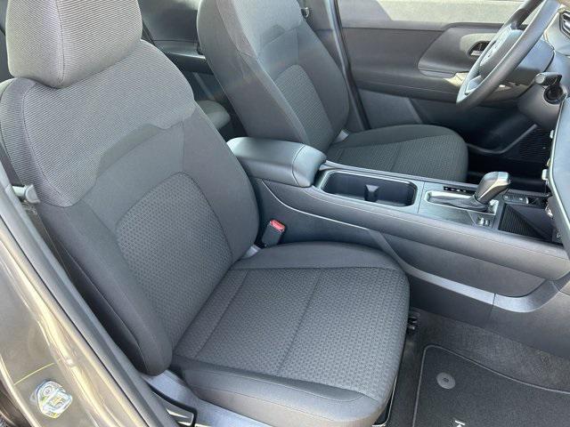 new 2025 Nissan Kicks car, priced at $24,860