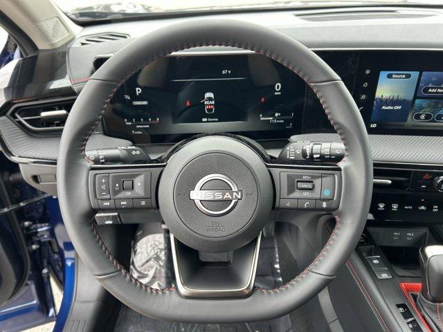 new 2025 Nissan Kicks car, priced at $29,470