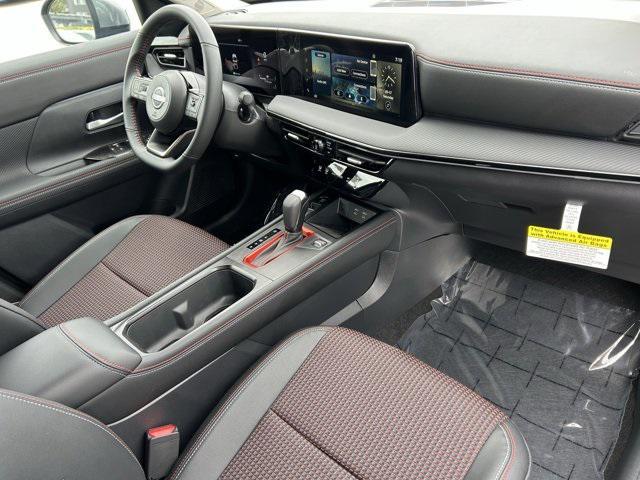 new 2025 Nissan Kicks car, priced at $29,470