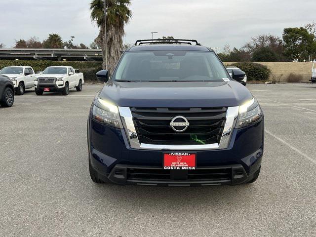 new 2024 Nissan Pathfinder car, priced at $44,925