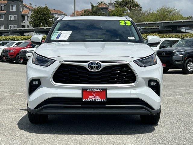used 2023 Toyota Highlander car, priced at $34,530