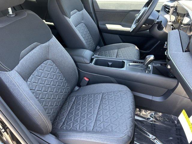 new 2025 Nissan Kicks car, priced at $24,617
