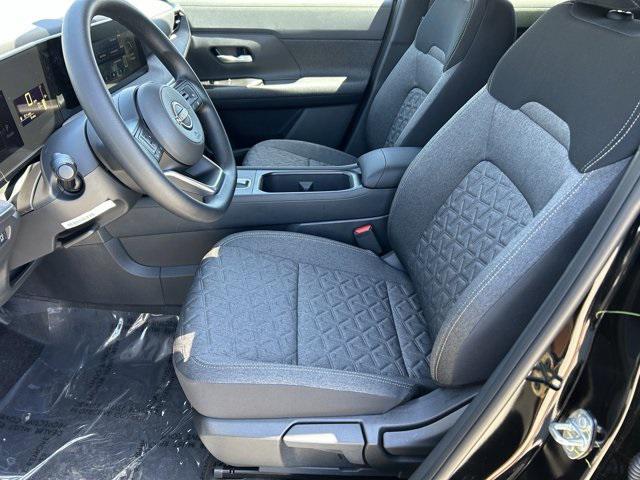 new 2025 Nissan Kicks car, priced at $24,617