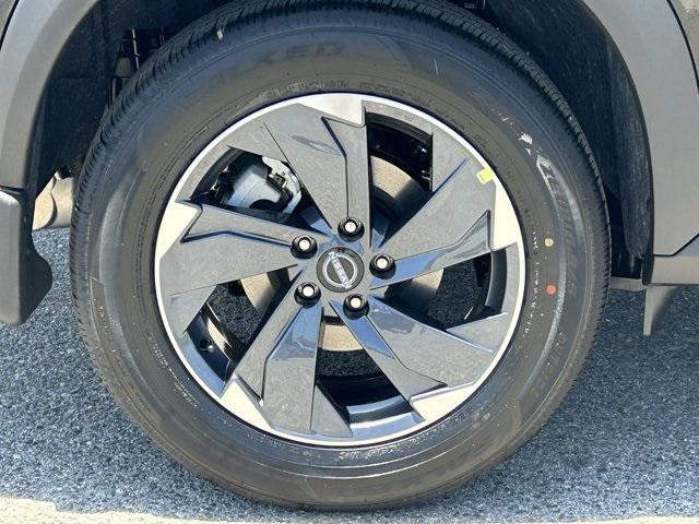 new 2025 Nissan Rogue car, priced at $30,265