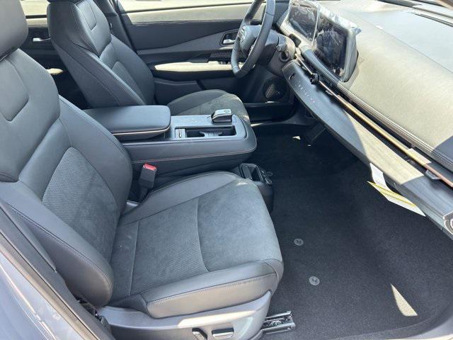 new 2025 Nissan ARIYA car, priced at $38,698