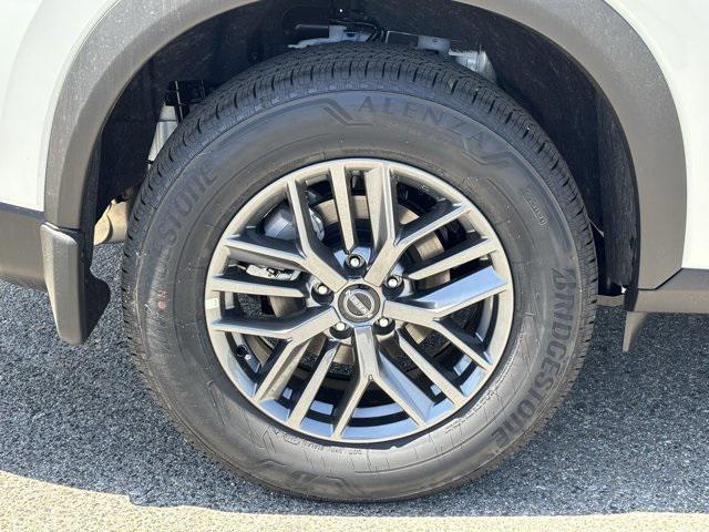 new 2025 Nissan Rogue car, priced at $29,892