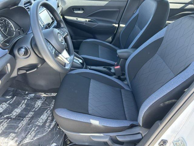 new 2025 Nissan Versa car