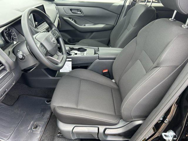 new 2025 Nissan Rogue car, priced at $31,350