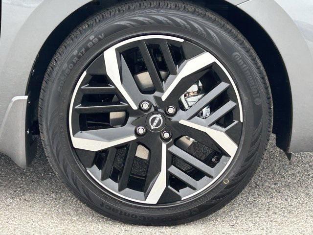 new 2025 Nissan Versa car, priced at $22,662