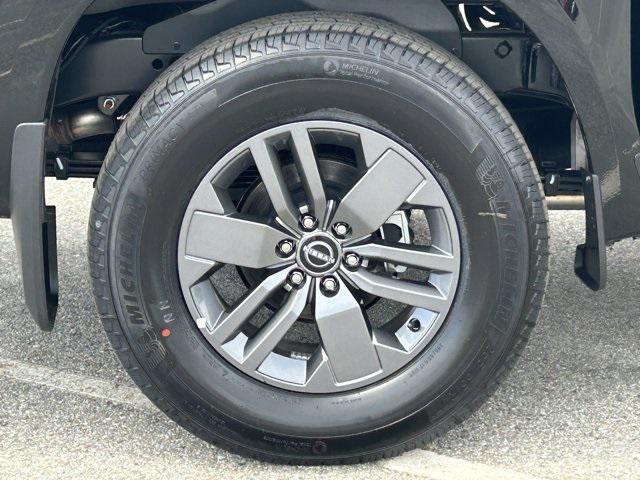 new 2025 Nissan Frontier car, priced at $40,005