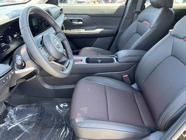 new 2025 Nissan Kicks car, priced at $27,412