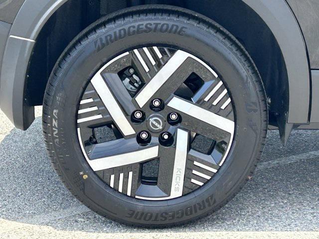 new 2025 Nissan Kicks car, priced at $24,538