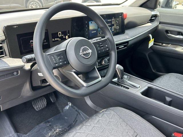 new 2025 Nissan Kicks car, priced at $24,538