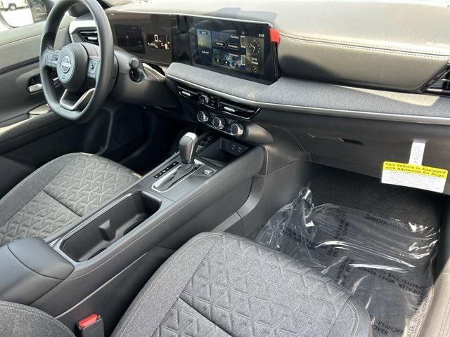 new 2025 Nissan Kicks car, priced at $24,538