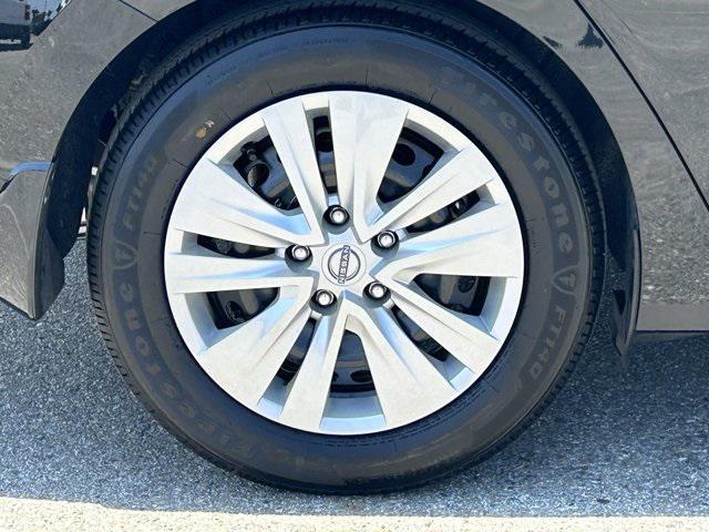 new 2025 Nissan Sentra car, priced at $22,177