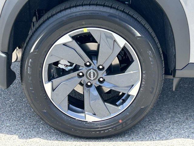 new 2025 Nissan Rogue car, priced at $30,186