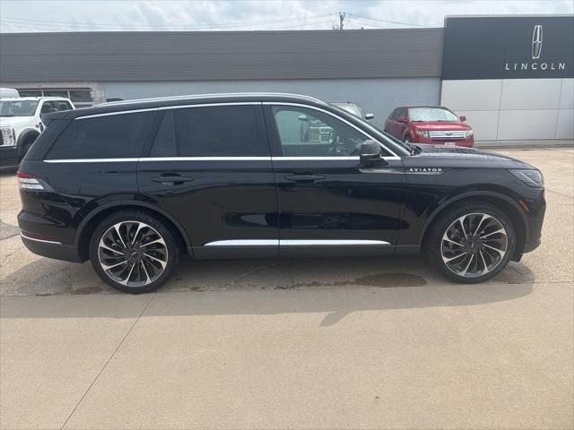 new 2025 Lincoln Aviator car, priced at $81,265
