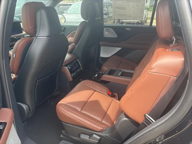 new 2025 Lincoln Aviator car, priced at $81,265