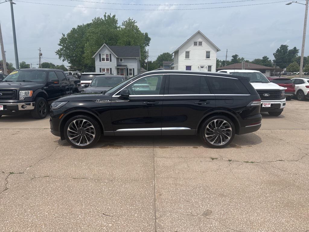new 2025 Lincoln Aviator car, priced at $81,265