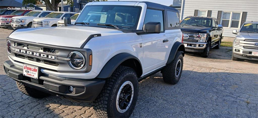 new 2023 Ford Bronco car, priced at $50,501