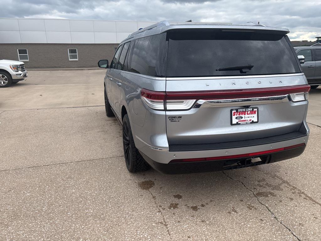 used 2022 Lincoln Navigator car, priced at $63,135