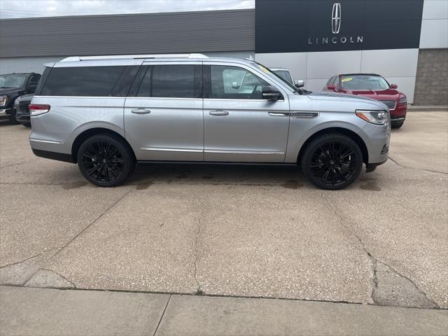 used 2022 Lincoln Navigator car, priced at $63,135