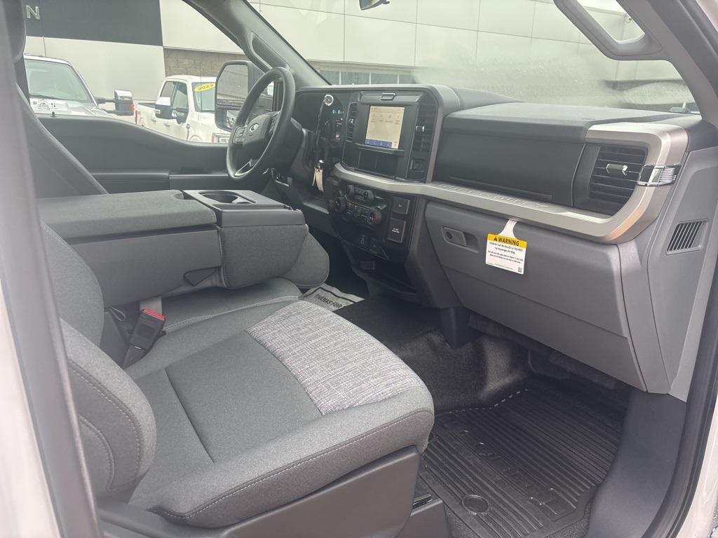 new 2025 Ford F-250 car, priced at $55,756