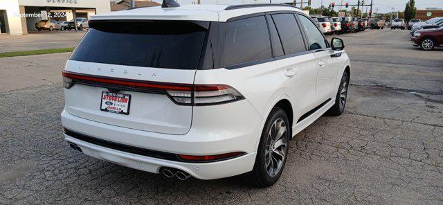 new 2025 Lincoln Aviator car, priced at $70,185