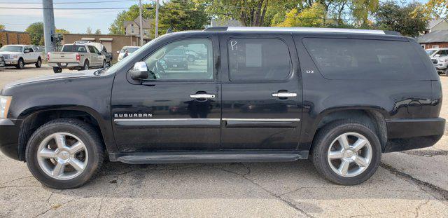 used 2013 Chevrolet Suburban car, priced at $5,987