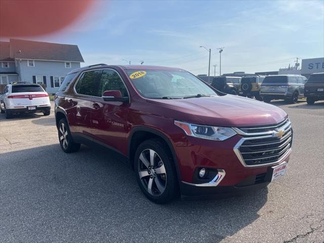 used 2018 Chevrolet Traverse car, priced at $20,452