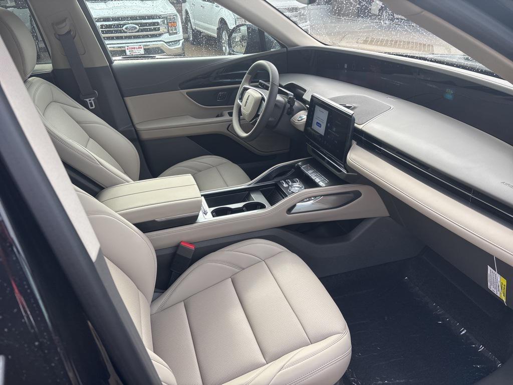new 2025 Lincoln Nautilus car, priced at $61,535
