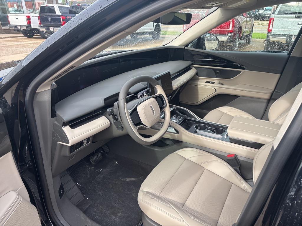 new 2025 Lincoln Nautilus car, priced at $61,535