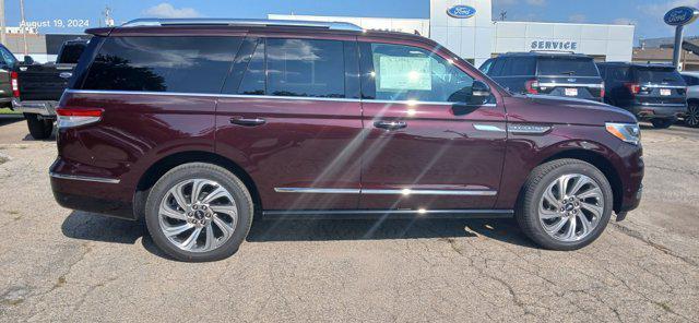 new 2024 Lincoln Navigator car, priced at $105,575