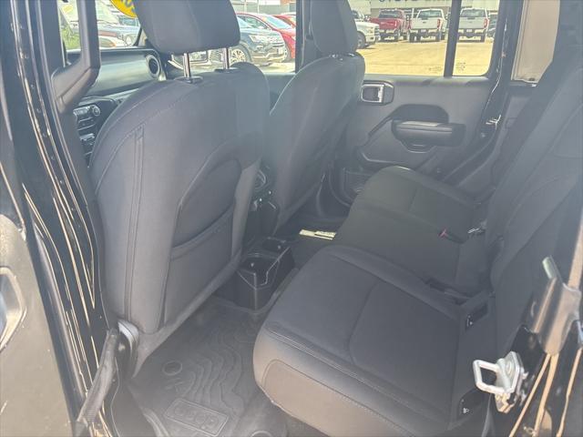 used 2022 Jeep Gladiator car, priced at $30,414