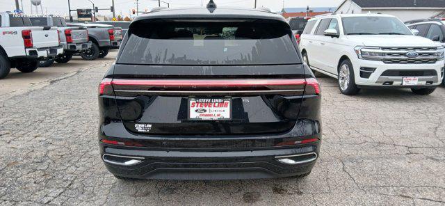 new 2025 Lincoln Nautilus car, priced at $62,605