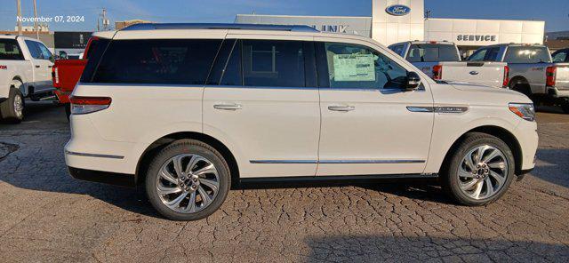 new 2024 Lincoln Navigator car, priced at $87,905