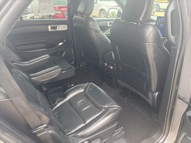 used 2021 Ford Explorer car