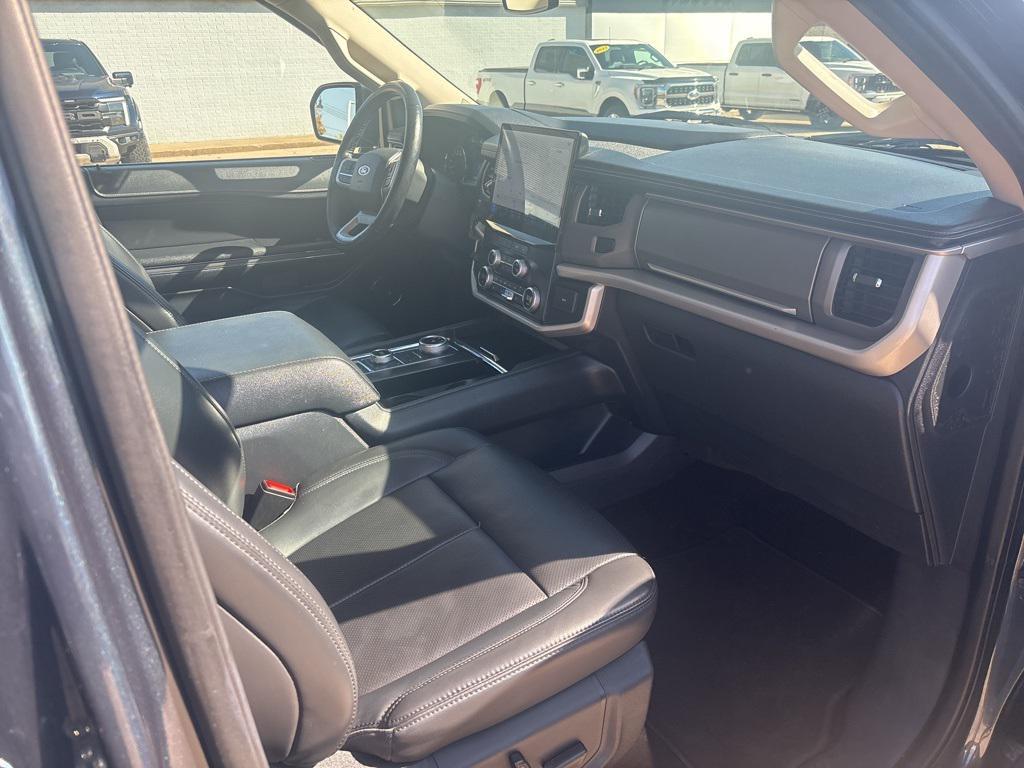 used 2022 Ford Expedition Max car