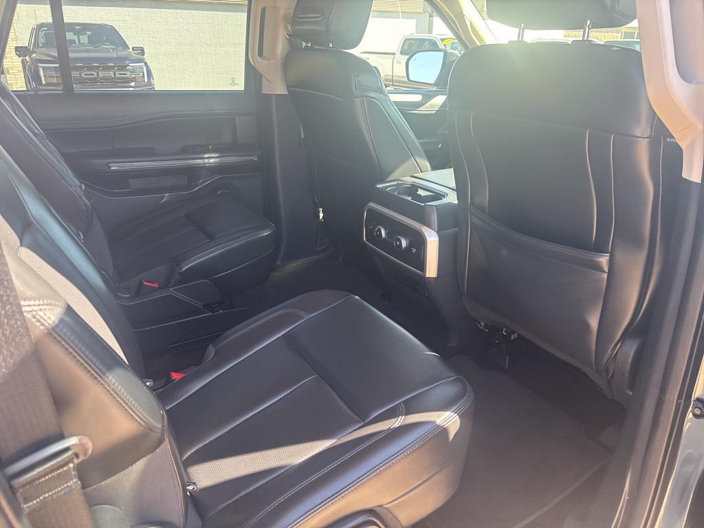 used 2022 Ford Expedition Max car