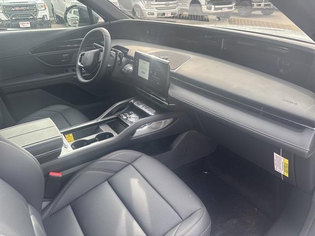 new 2025 Lincoln Nautilus car, priced at $57,235