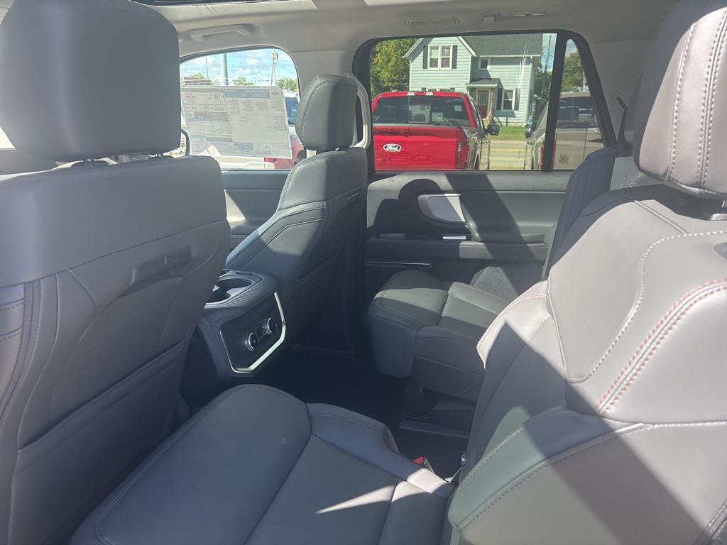 new 2025 Ford Expedition Max car, priced at $75,995