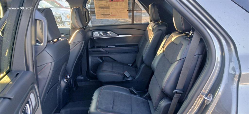 new 2025 Ford Explorer car, priced at $61,095