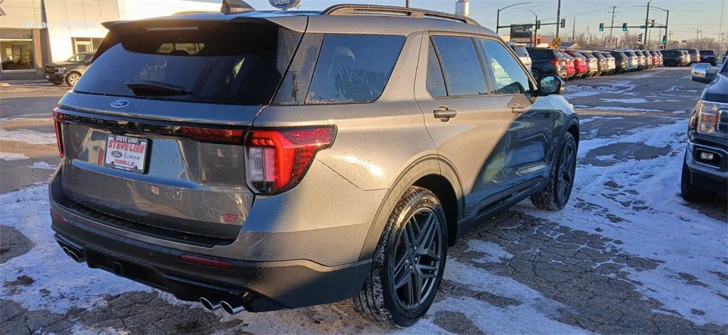 new 2025 Ford Explorer car, priced at $61,095