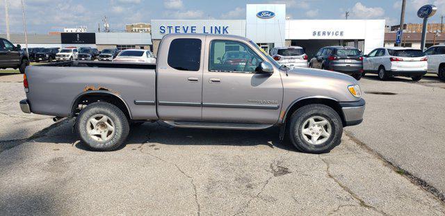 used 2000 Toyota Tundra car, priced at $4,995